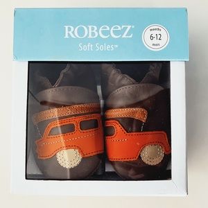 NIB Robeez 6-12 mo